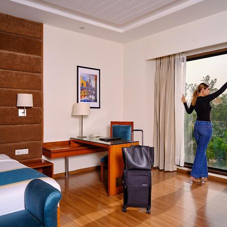 Best Western Country Woods Ambāla מראה חיצוני תמונה