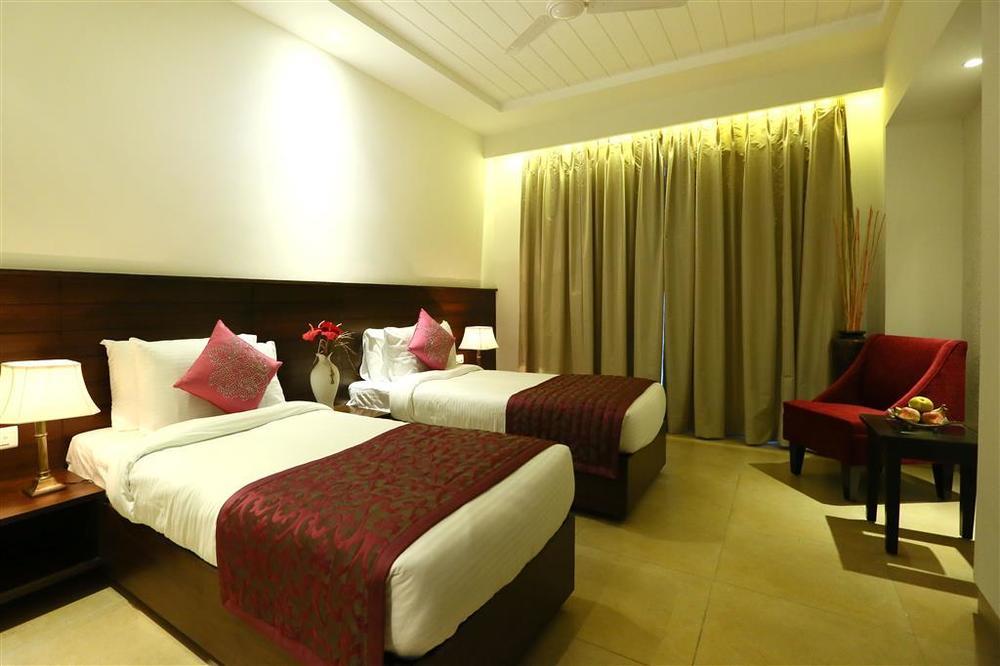 Best Western Country Woods Ambāla חדר תמונה