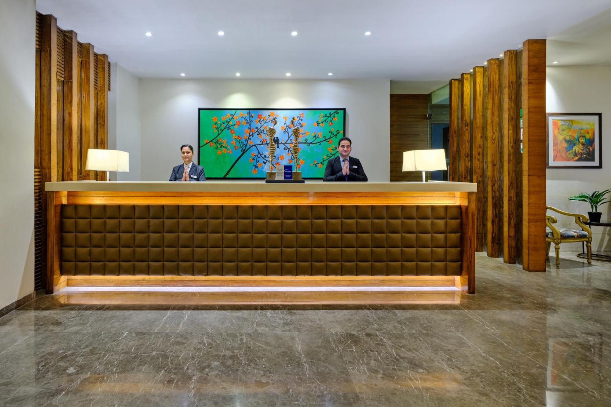 Best Western Country Woods Ambāla מראה חיצוני תמונה