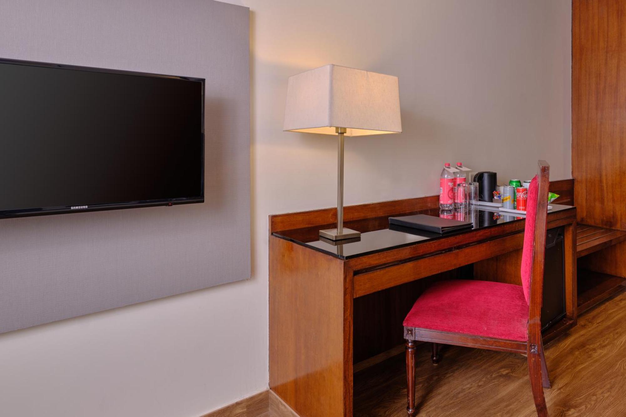 Best Western Country Woods Ambāla מראה חיצוני תמונה